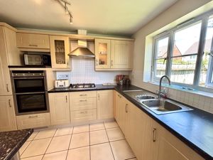 Kitchen- click for photo gallery